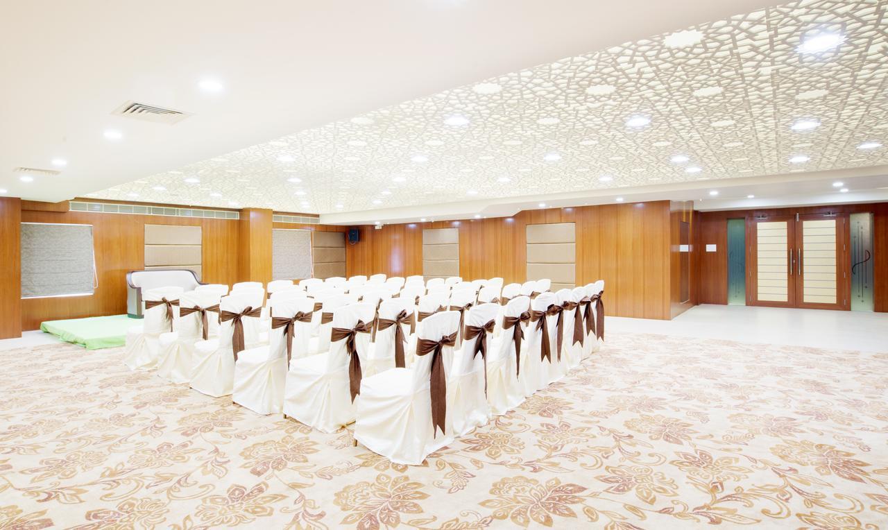 Olive Tree Hotel Vijayawada Exterior photo